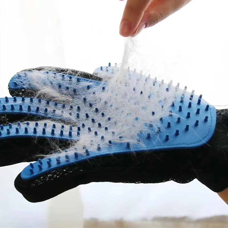 Rubber Glove Cleaning - Gant de toilettage pour animaux de